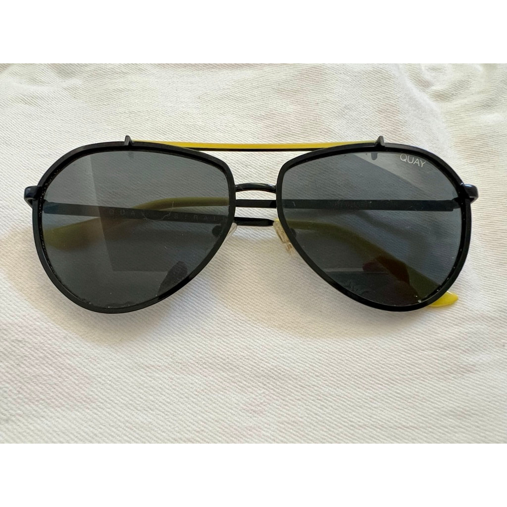 RARE Authentic QUAY Australia Dirty Habit Sunglasses | Black Yellow Frame - Picture 2 of 7